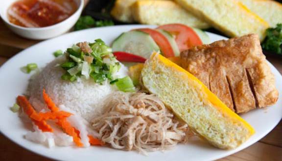 Quán cơm tấm Cây Xoài