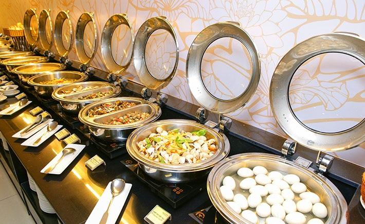 Buffet Con Voi Vàng