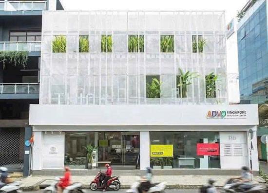 cho thue goc 2 mat tien  duong nguyen van thu   tran doan khanh p  tan dinh  p dakao q1 cu    16m x 17m 3l   gia thue 290 trieu