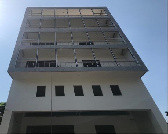 toa nha eme building