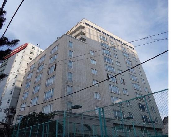 toa nha merin suites