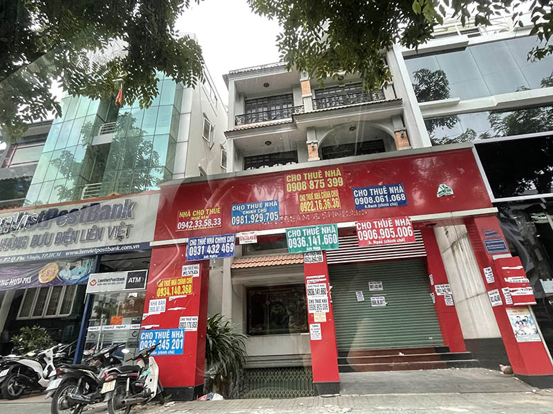 chu nha bat luc voi hinh thuc dan quang cao bat dong san tran lan phan cam