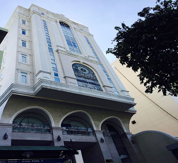 khan hiem toa nha cao oc van phong cho thue nguyen can